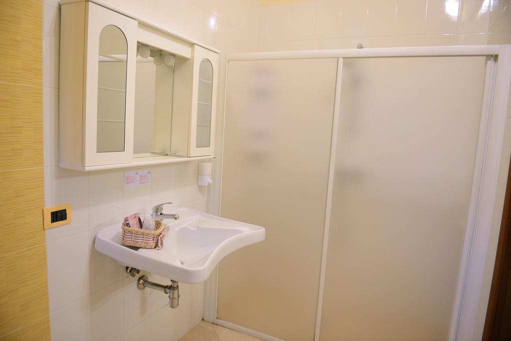B&B Villa Lucia Mesagne Chambre photo